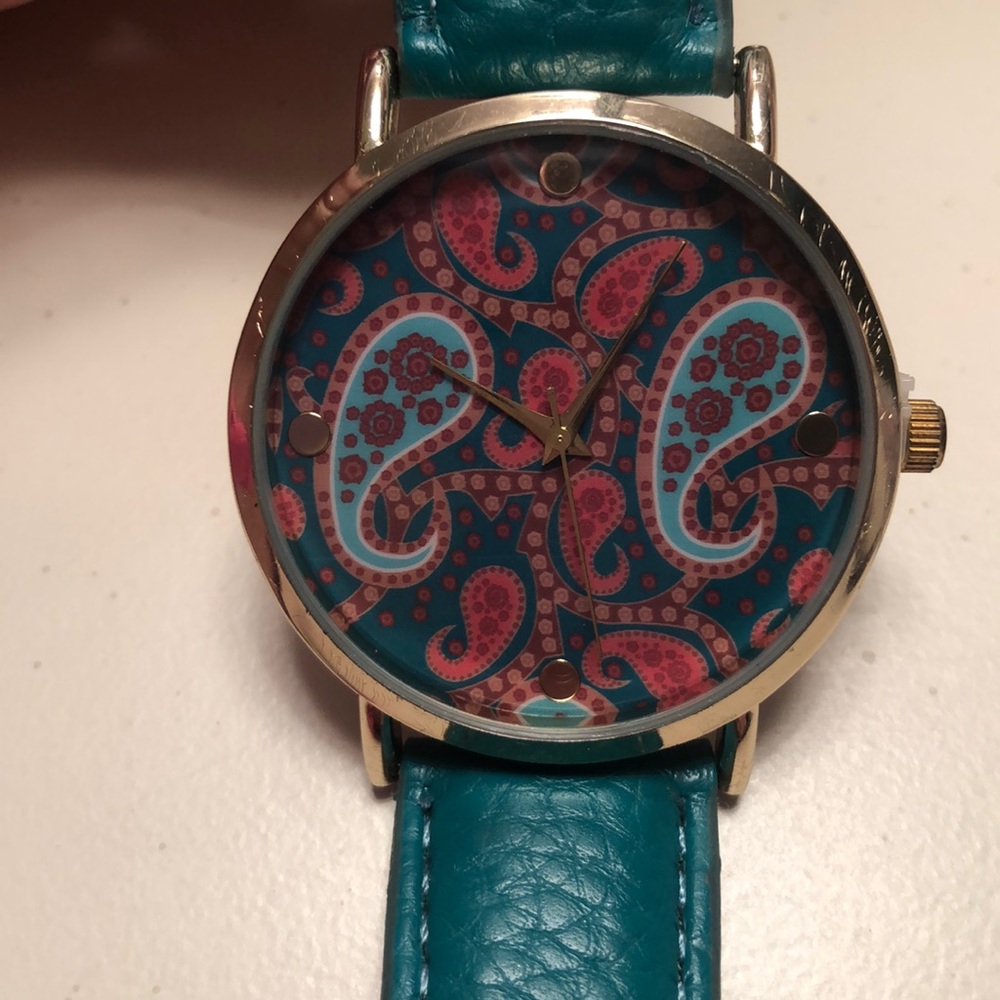 Francesca’s • Turquoise Faux Leather Watch - Picture 5 of 7